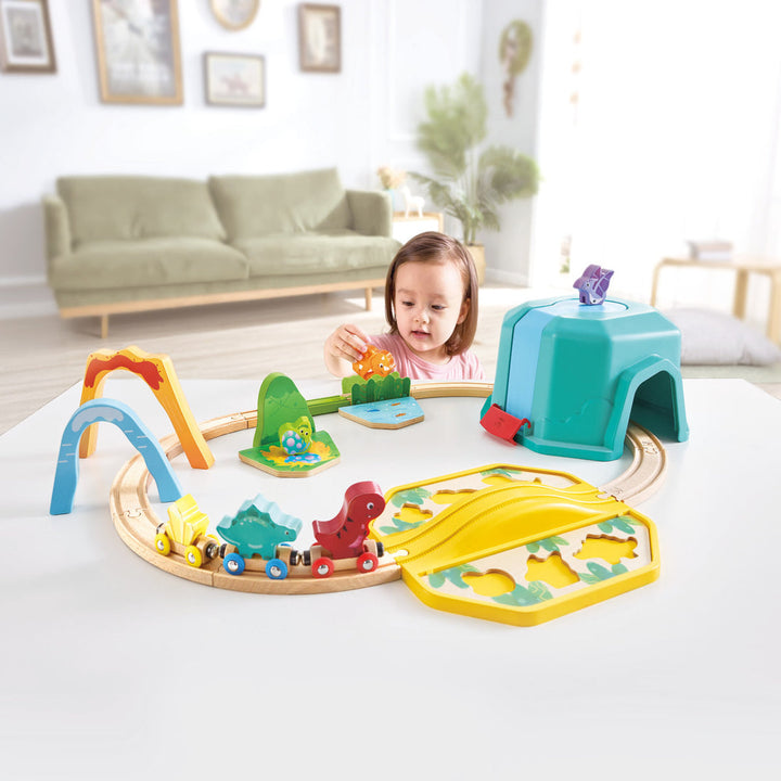HAPE DINOSAUR TRAIN BUCKET SET
