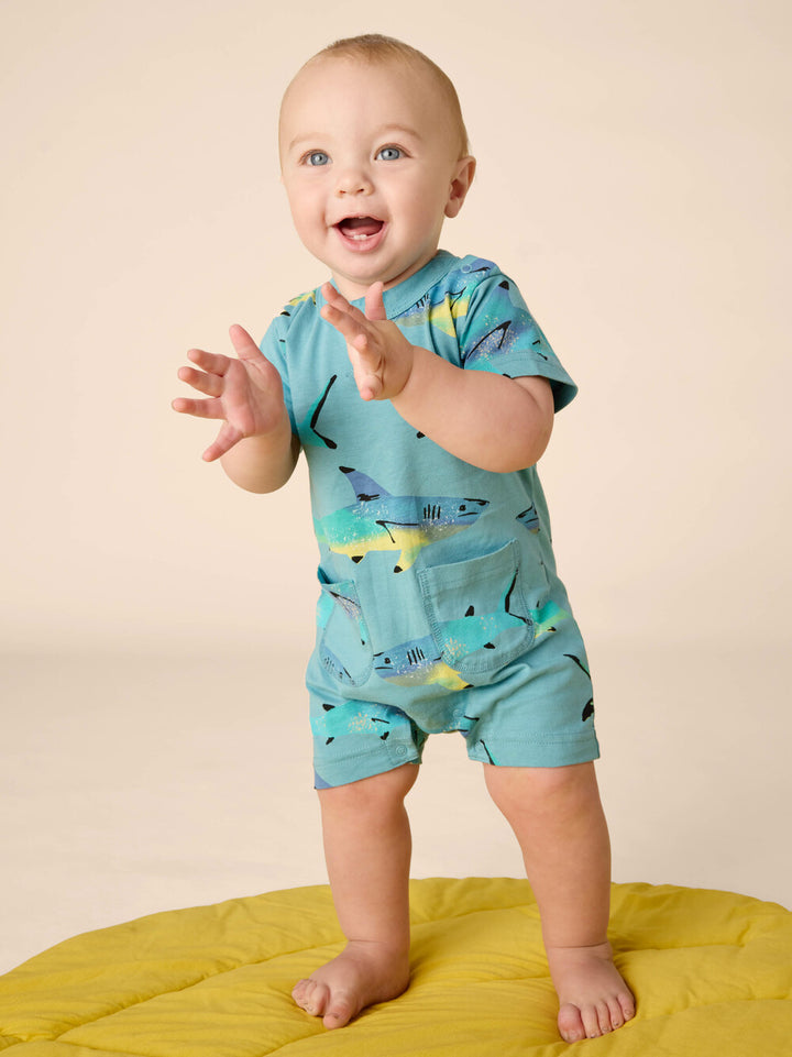 TEA COLLECTION BEBE NIÑO ROMPER DOUBLE POCKET PAINTED SHARK