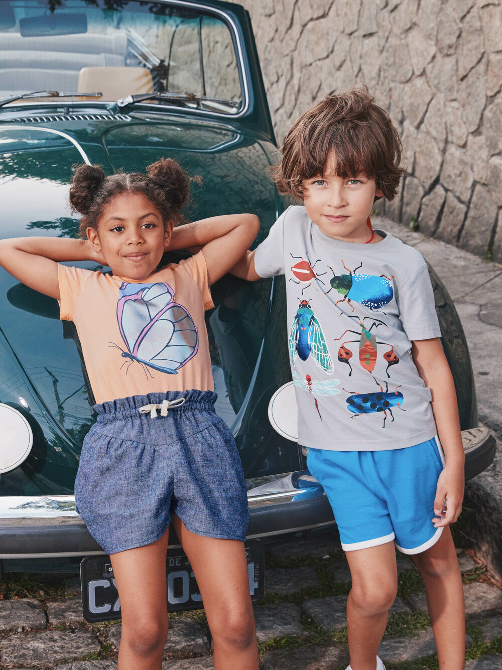 TEA COLLECTION NIÑO TSHIRT INSECT ASSORTMENT SIDEWALK