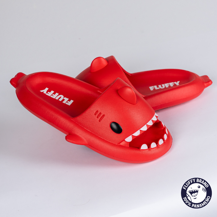FLUFFY NIÑO CHANCLETA SHARK CARDINAL RED