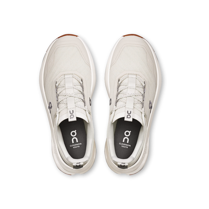 ON NIÑO ZAPATILLA CLOUDNOVA YOUTH IVORY/APOLLO