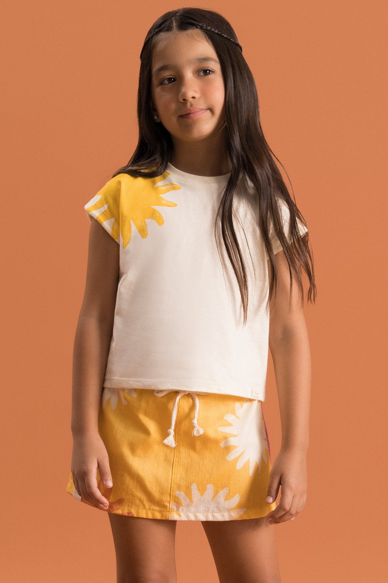 BUGBEE NIÑA CONJ. DE SHORT AMARILLO