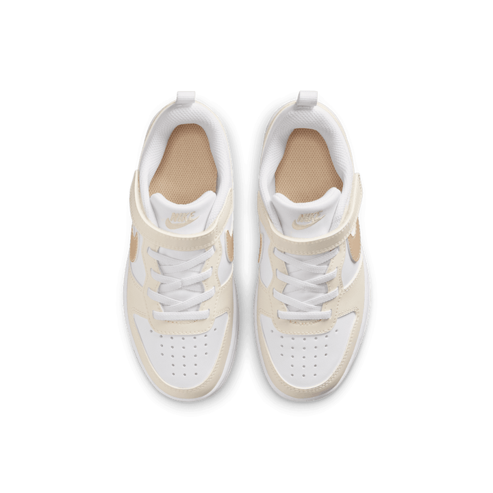 NIKE NIÑO ZAPATILLA COURT BOROUGH LOW BBALL BPV WHT/SHIMMER/CHALK