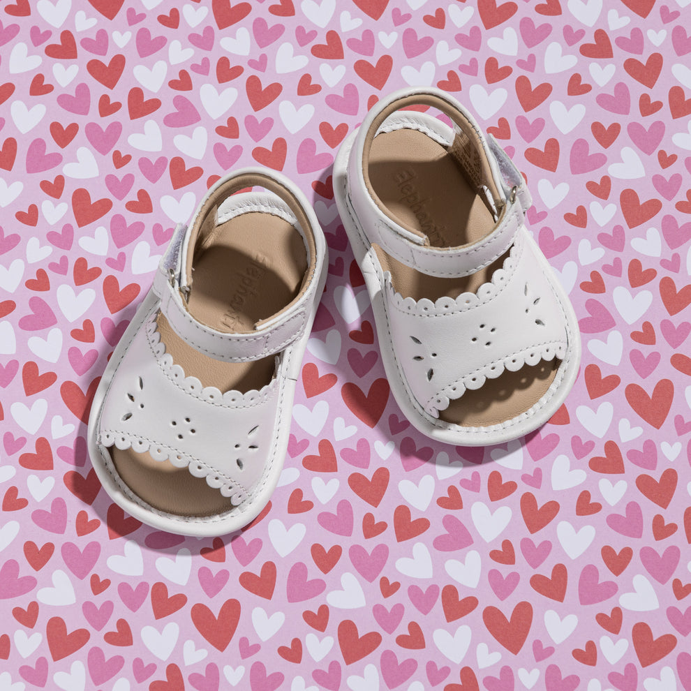 ELEPHANTITO BEBE NIÑA ZAPATO SCALLOPED WHITE