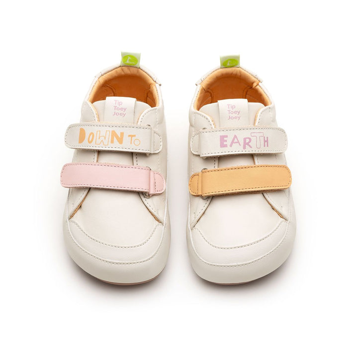 TIP TOEY JOEY BEBE NIÑA ZAPATILLA BOSSY DOWN TO EARTH TAPIOCA/ BLOSSOM PINK/ PAPAYA