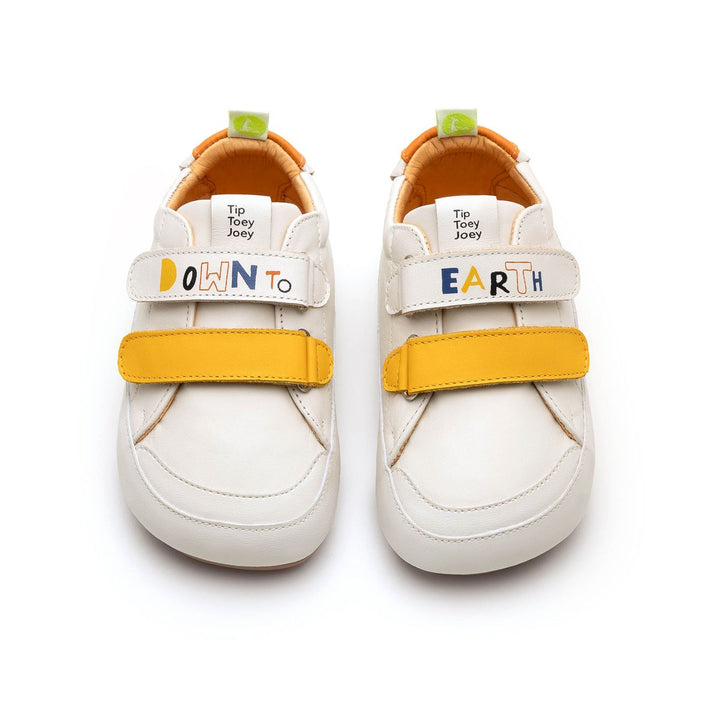 TIP TOEY JOEY BEBE NIÑO ZAPATILLA BOSSY DOWN TO EARTH TAPIOCA/ CAJA/ TANGERINE