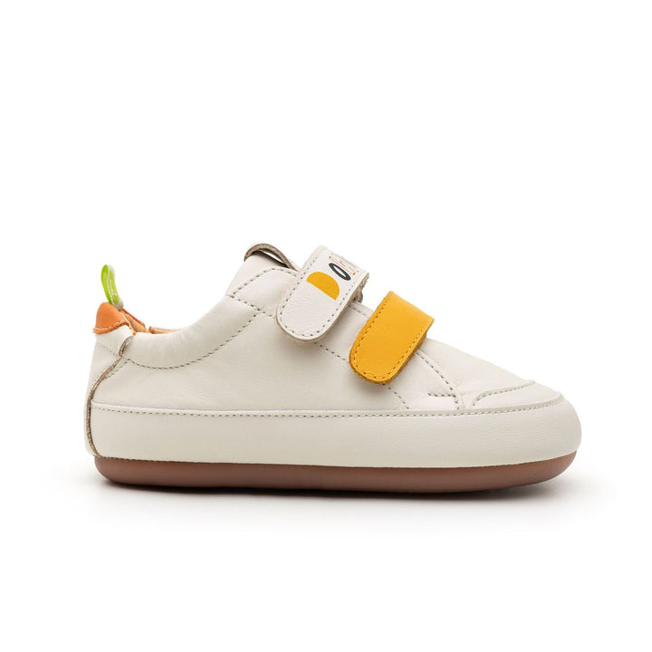 TIP TOEY JOEY BEBE NIÑO ZAPATILLA BOSSY DOWN TO EARTH TAPIOCA/ CAJA/ TANGERINE