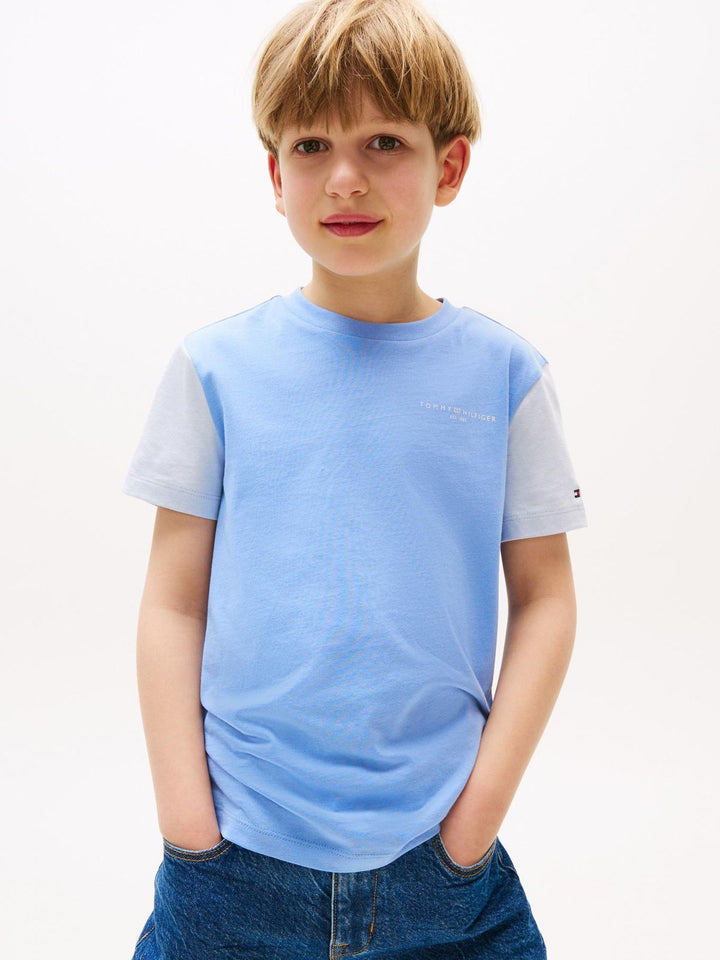 TOMMY HILFIGER NIÑO TSHIRT MINI CORP CLOUDY BLUE COLOURBLOCK