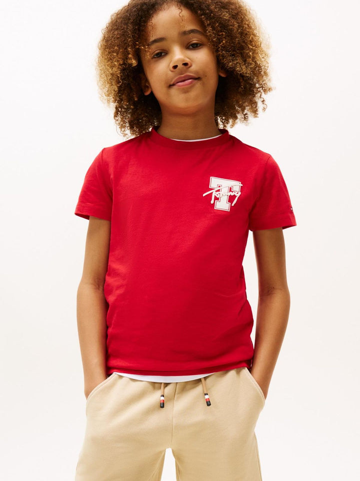 TOMMY HILFIGER NIÑO TSHIRT VARSITY GRAPHIC PRIMARY RED