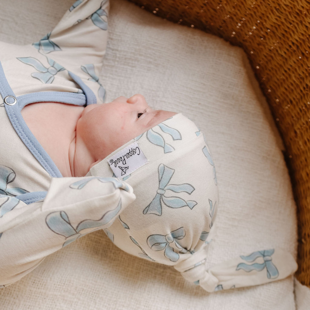 COPPER PEARL BEBE NIÑA GORRITO DAPHNE