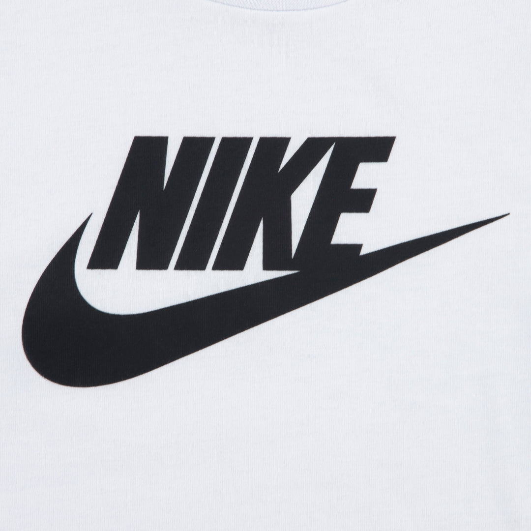 NIKE NIÑO CONJ. DE SHORT NKN CLUB AND BLACK/WHITE
