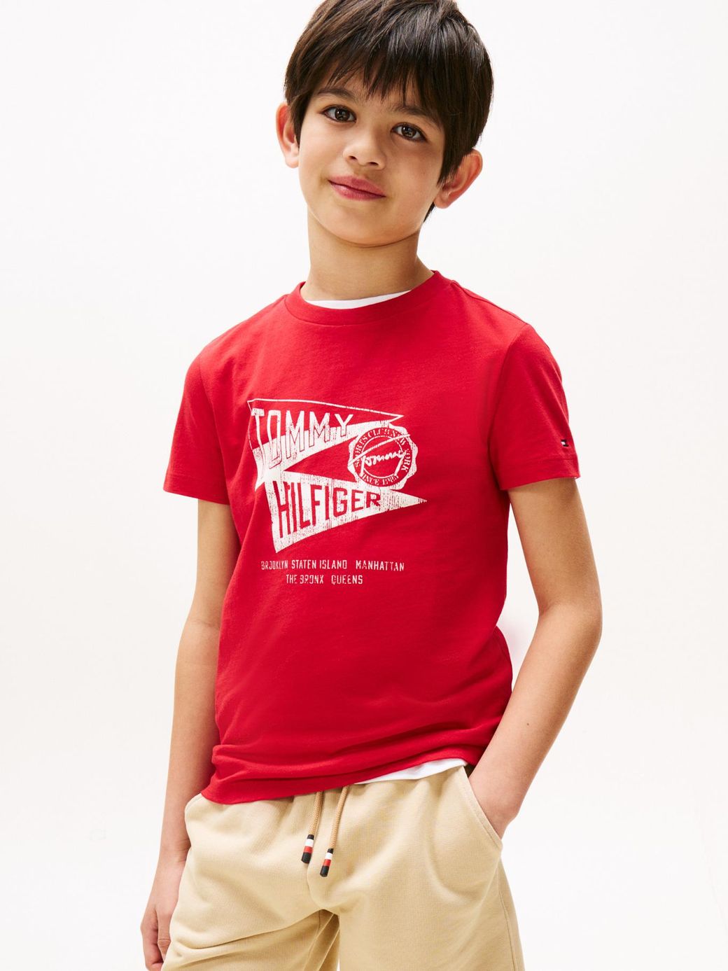 TOMMY HILFIGER NIÑO TSHIRT TEXTURED GRAPHIC PRINT PRIMARY RED