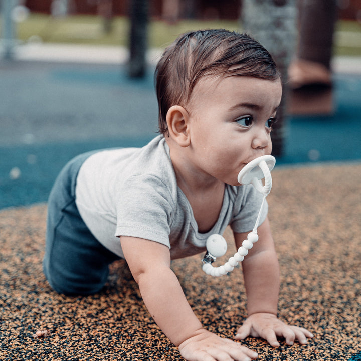 COMFY CUBS CLIP DE CHUPO WHITE