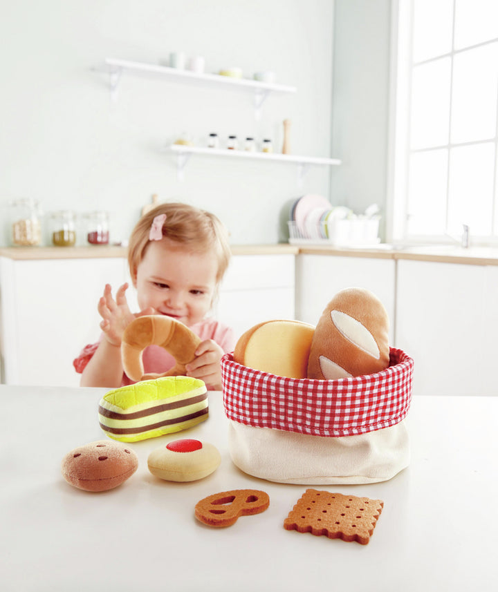 HAPE TODDLER BREAD BASKET
