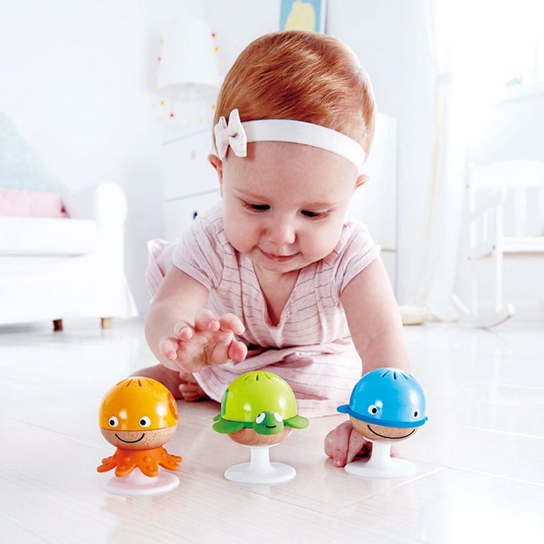 HAPE STAY-PUT RATTLE SET