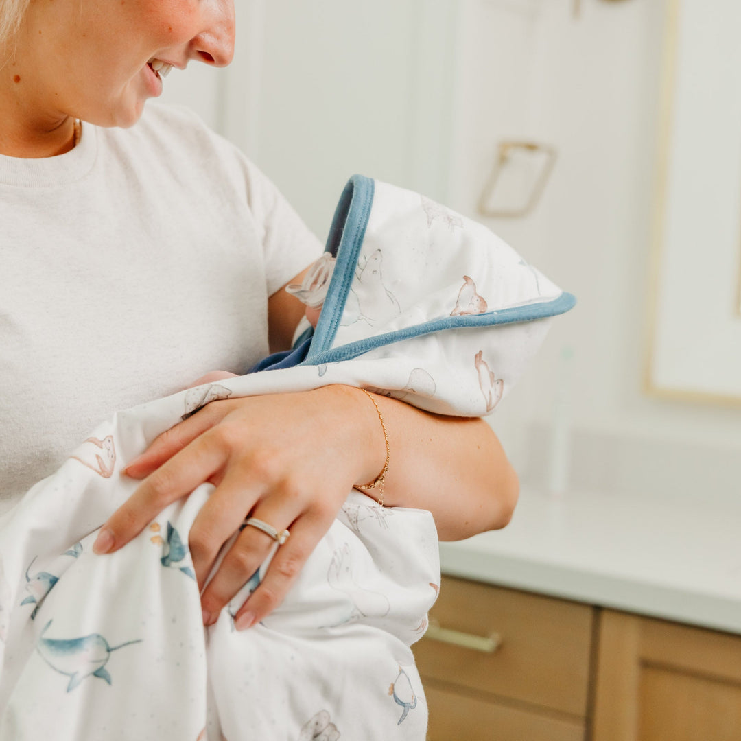 COPPER PEARL BEBE NIÑO TOALLA CON CAPUCHA PREMIUM ARCTIC WONDER