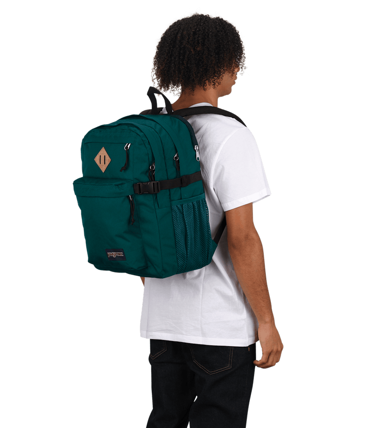 Jansport Main Campus Deep Juniper - Model
