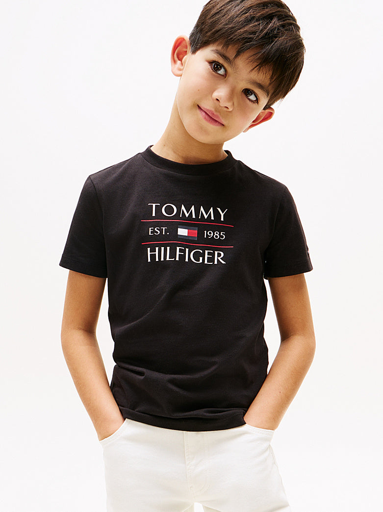TOMMY HILFIGER NIÑO TSHIRT TOMMY FLAG HILFIGER REG BLACK