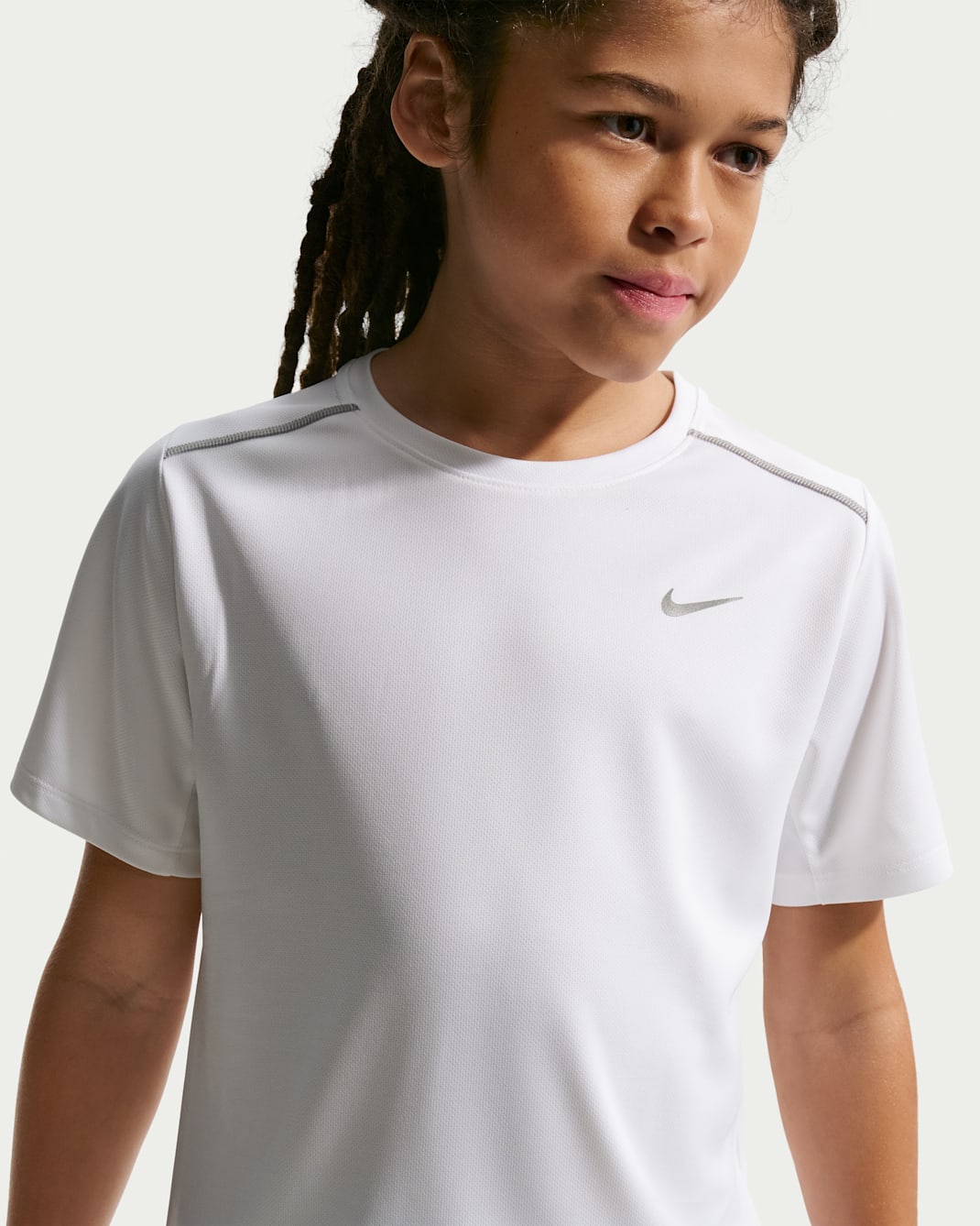 NIKE NIÑO TSHIRT K NK DF MILER M/C WHITE/SILVER