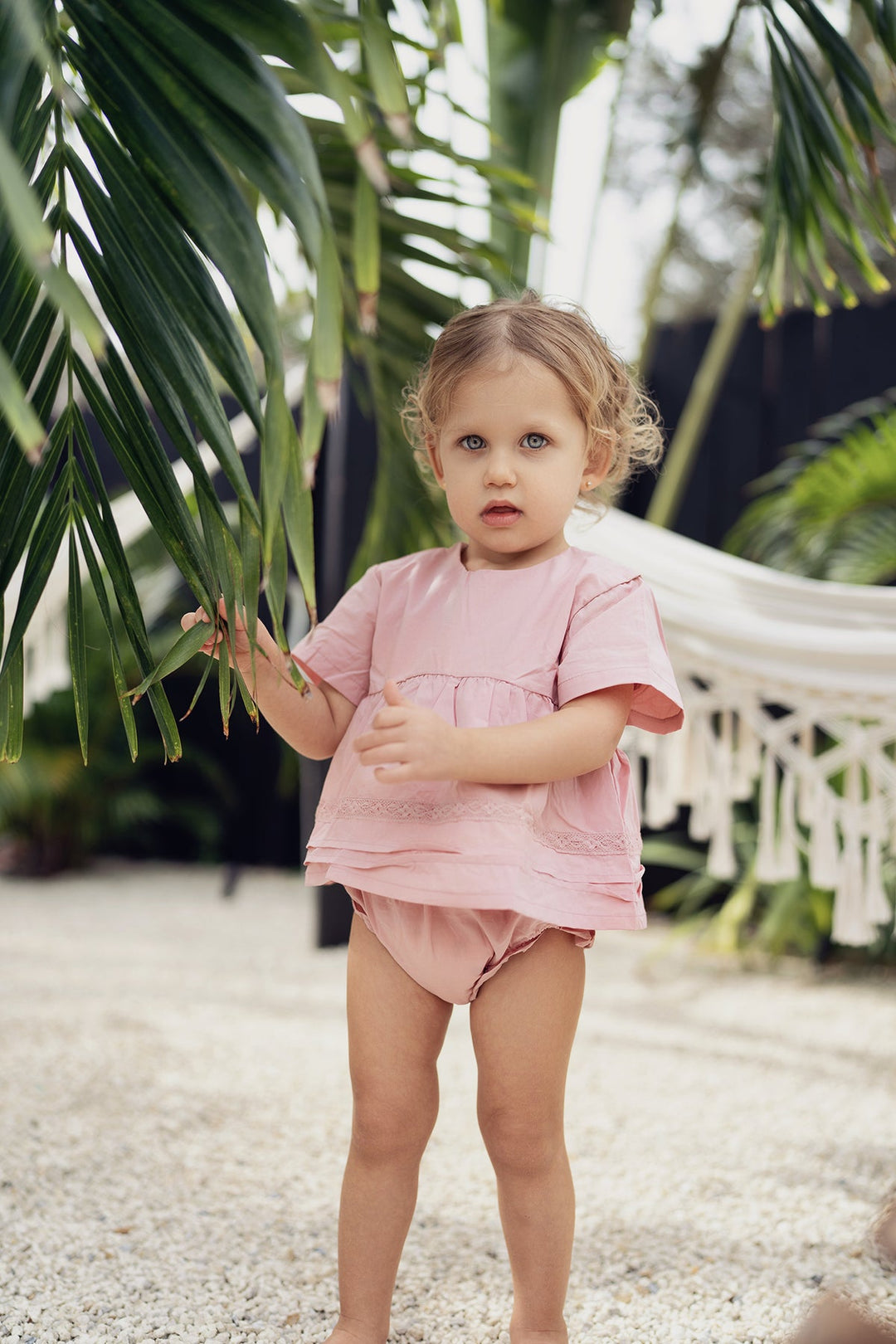 MANIERE BEBE NIÑA CONJ. DE SHORT PLEATS N TIERS MAUVE