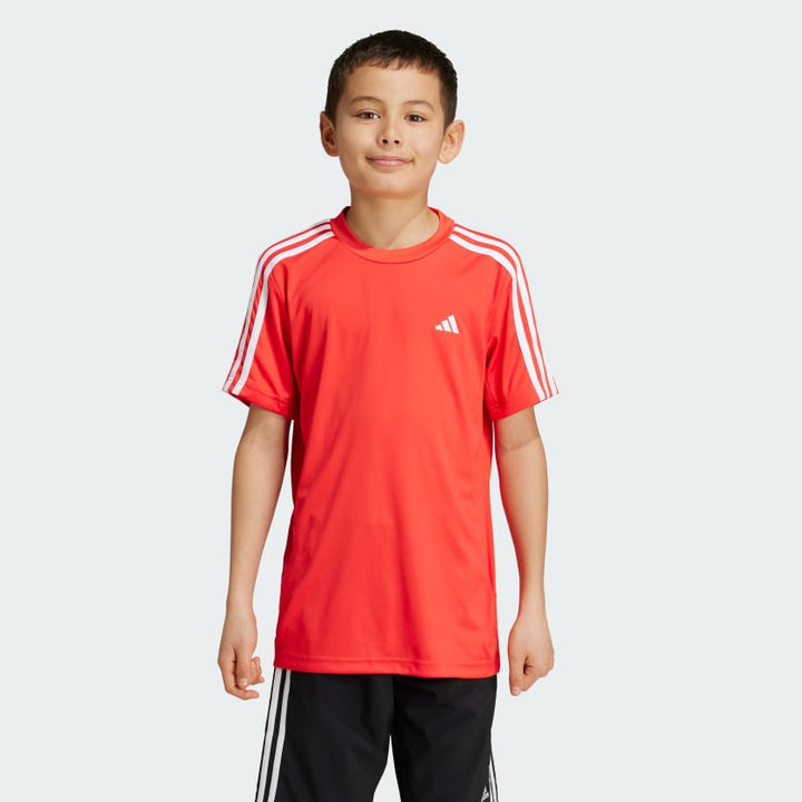 ADIDAS NIÑO TSHIRT BRIRED/WHITE