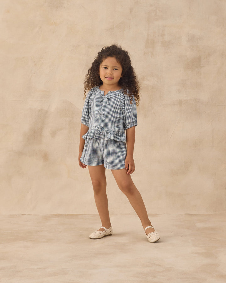 RYLEE & CRU NIÑA CONJ. DE SHORT JUNIPER GINGHAM MARINE