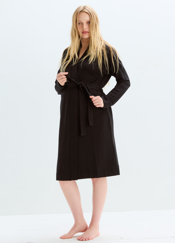 The Robe Black - vista frontal