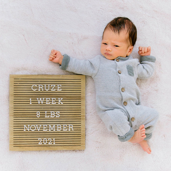 PEARHEAD TABLERO DE LETRAS DE MADERA NATURAL