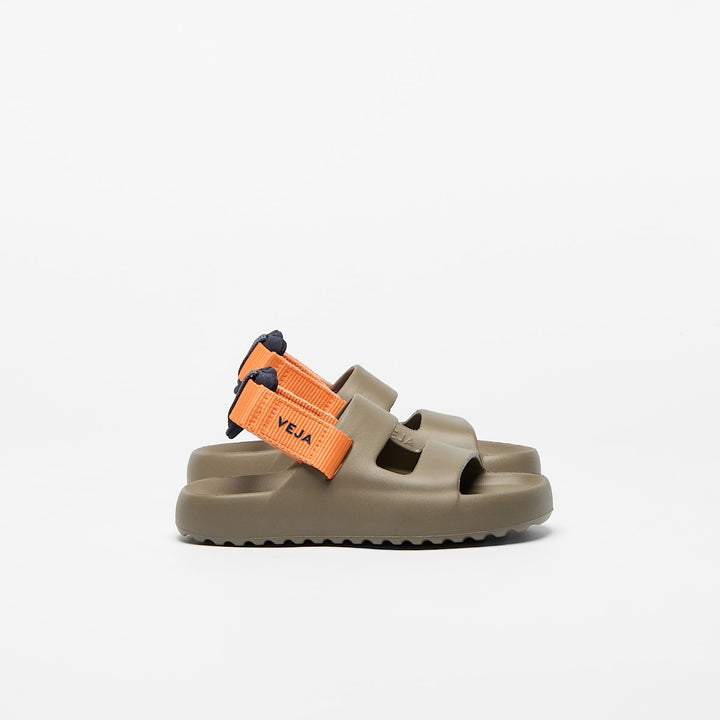 Veja Sandalia Mini Etna Lite Kaki para Niño
