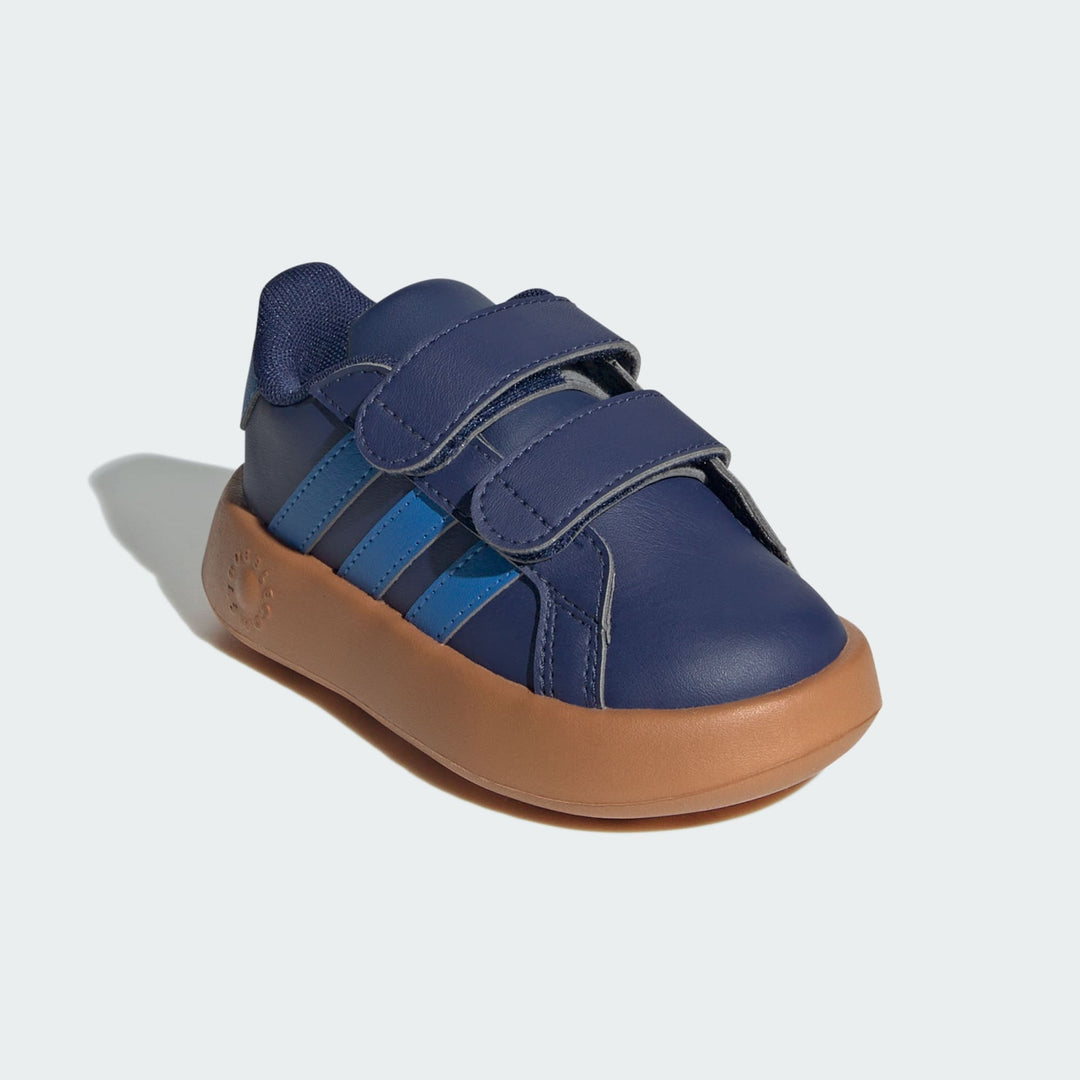 ADIDAS NIÑO ZAPATILLA GRAND COURT 2.0 DKBLU/BRYL/GUM03