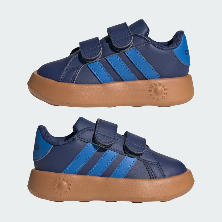 ADIDAS NIÑO ZAPATILLA GRAND COURT 2.0 DKBLU/BRYL/GUM03