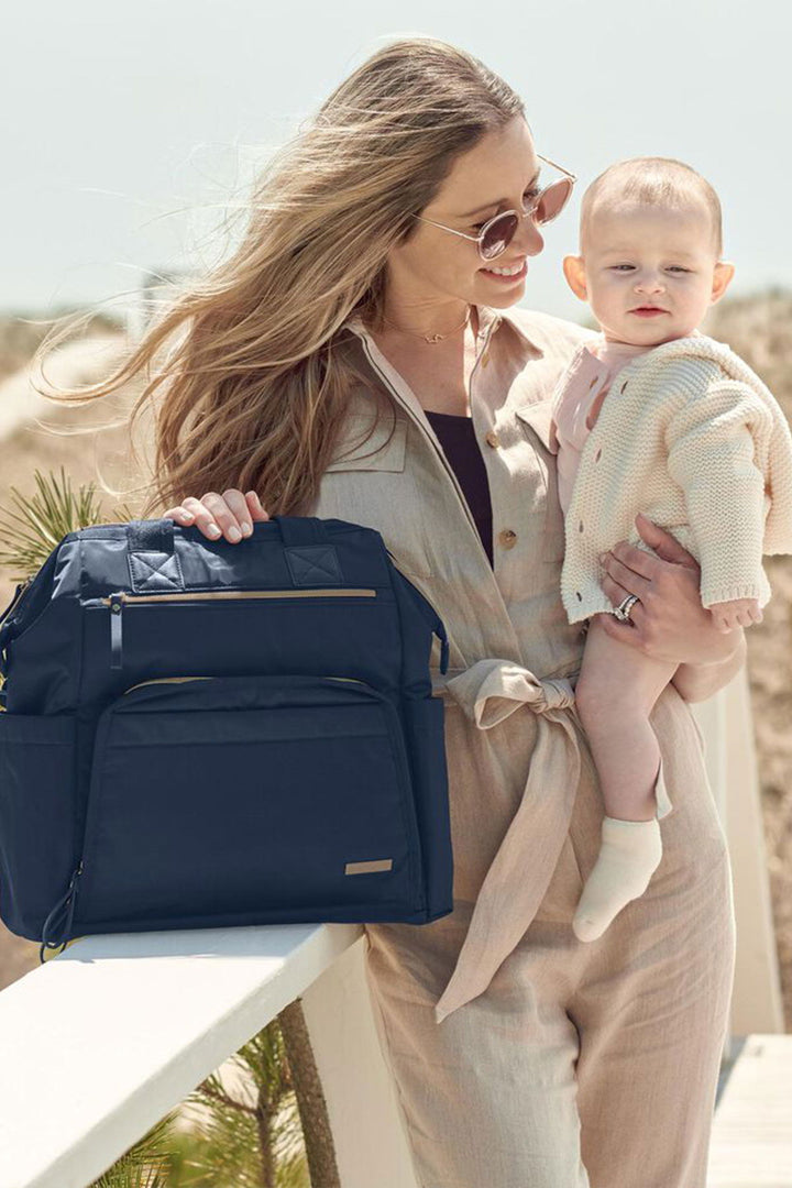 SKIP HOP PAÑALERA MAINFRAME WIDE OPEN (AZUL MARINO)