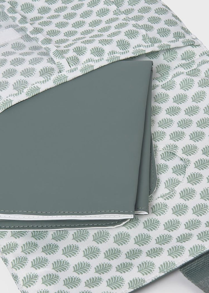 MAYORAL BOLSA Y CAMBIADOR PORTATIL GREEN