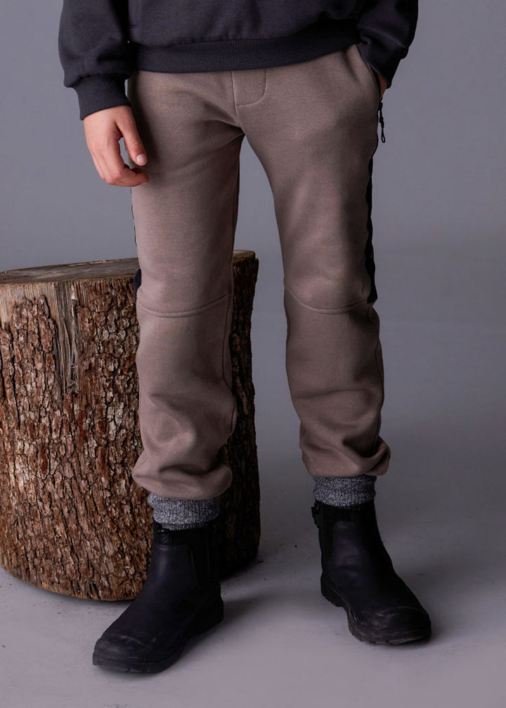 MAYORAL NIÑO JOGGER CONTRAST MUD