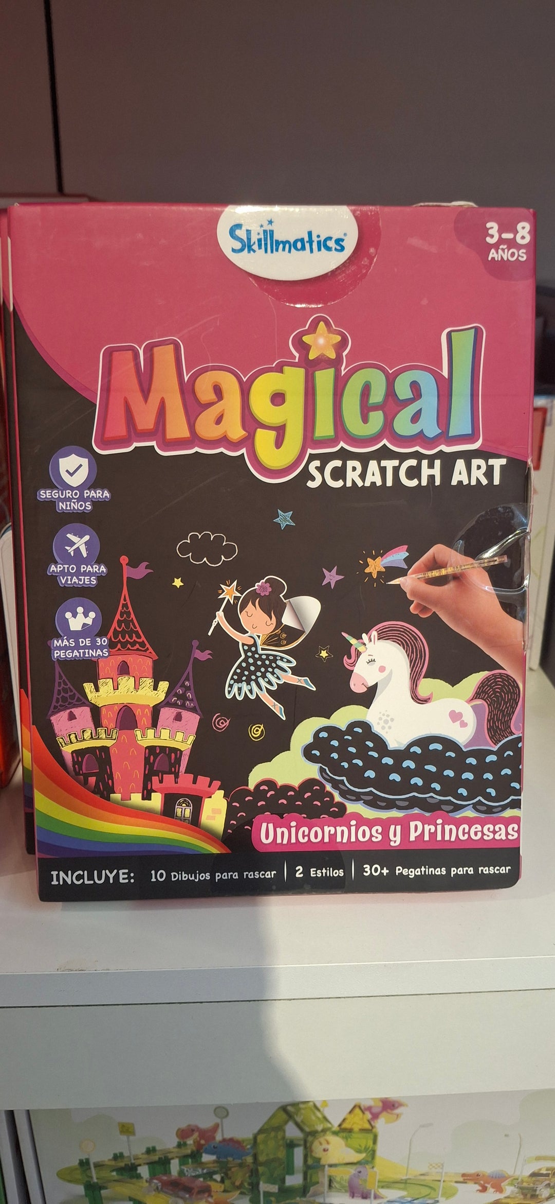 SKILLMATICS MAGICAL SCRATCH ART UNICORNS &amp; PRINCESSES SPANISH