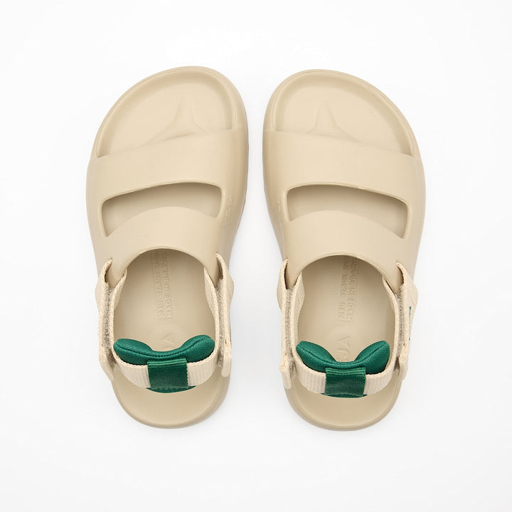 Veja Sandalia Mini Etna Lite Almond para Niño