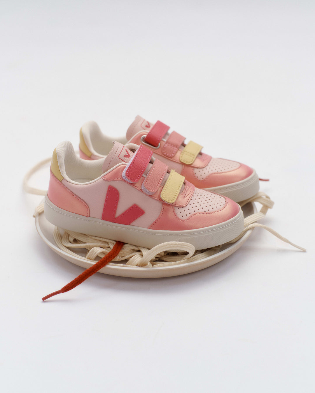 VEJA NIÑA ZAPATILLA V-10 LEATHER PETAL/MIA/GLIMMER