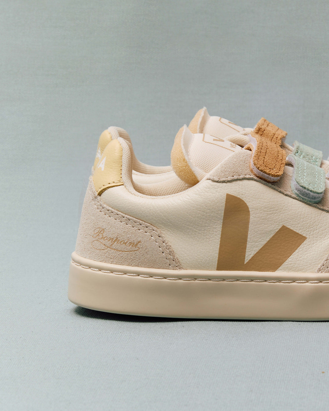 VEJA ZAPATILLA V-90 LEATHER  BONPOINT PURE/ALM